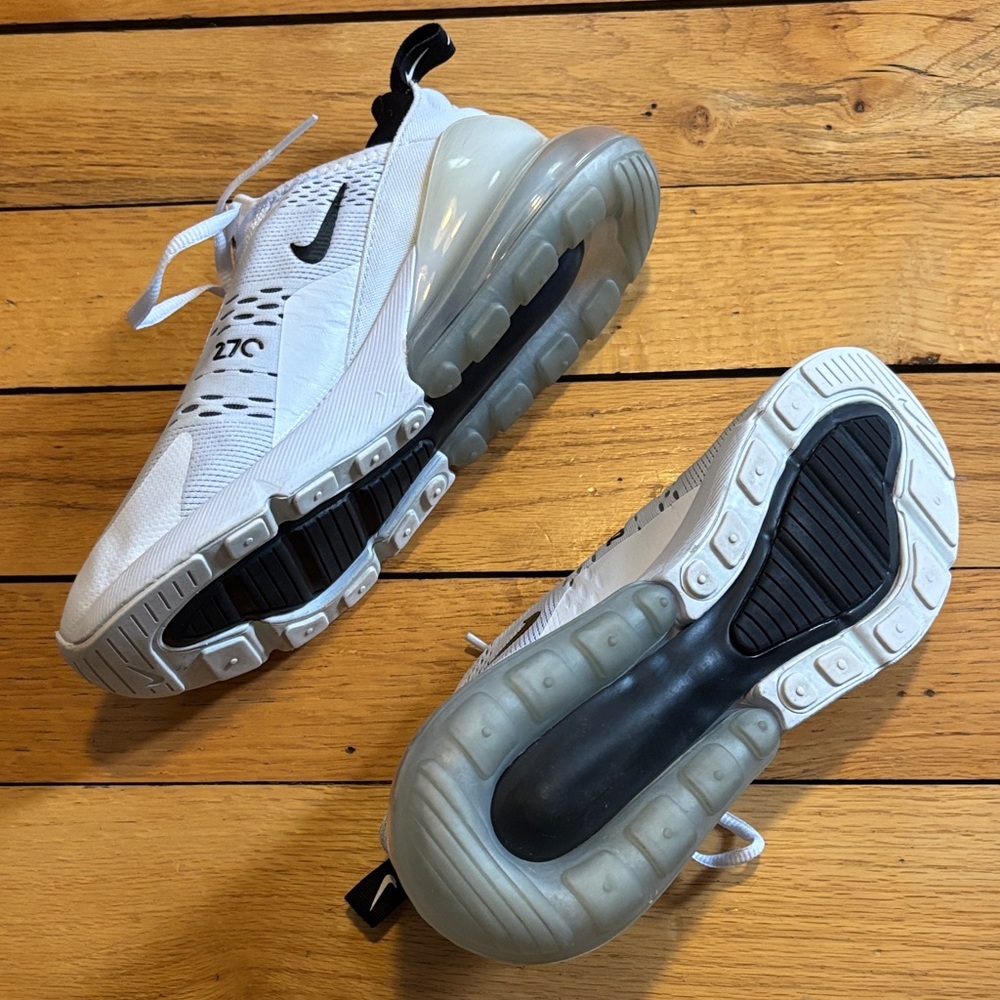 Nike Women’s Air Max 270 Sneakers in White and Black color way - Picture 2 of 5